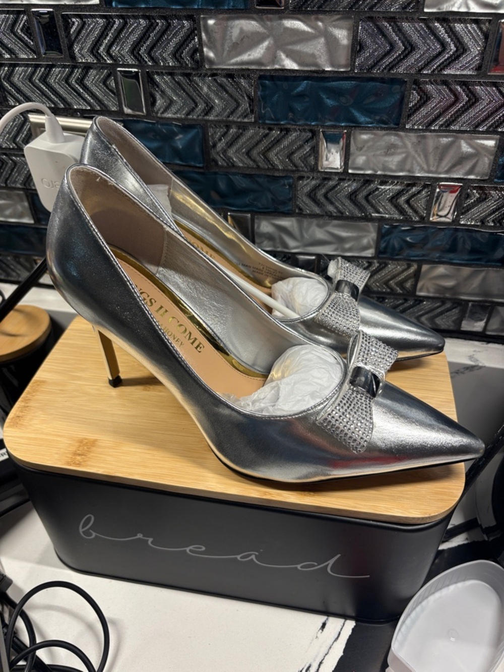 Women's Silver Pointed-Toe Bow Heels with Embellished Accent - Picture 2 of 6